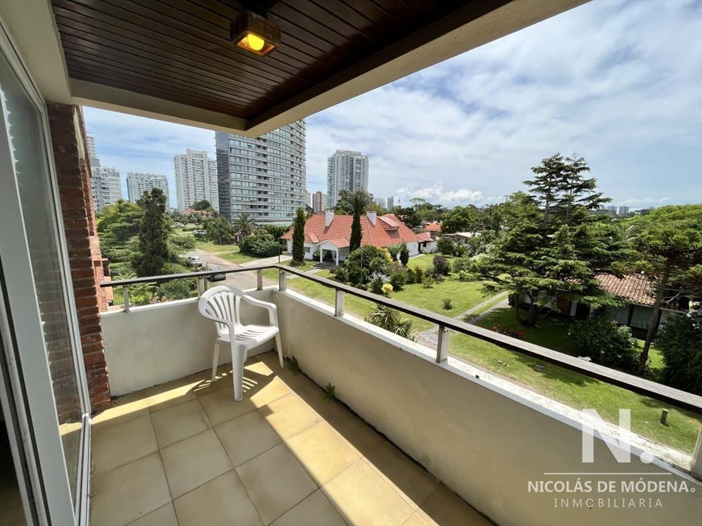 APARTAMENTO EN VENTA PUNTA DEL ESTE, 3 dormitorios