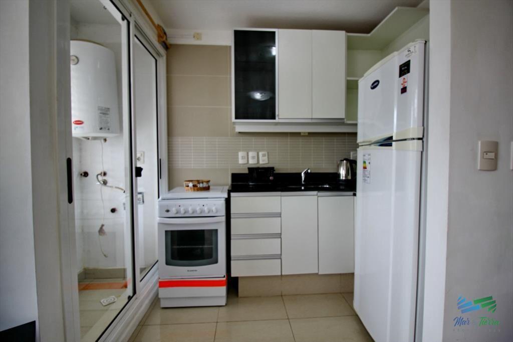 En venta apartamento 1 dormitorio con servicios y