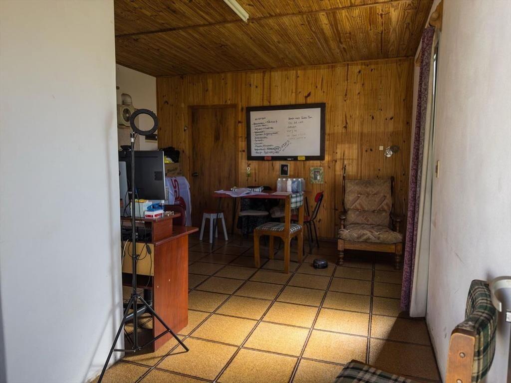 Propiedad en 2 padrones con amplio terreno