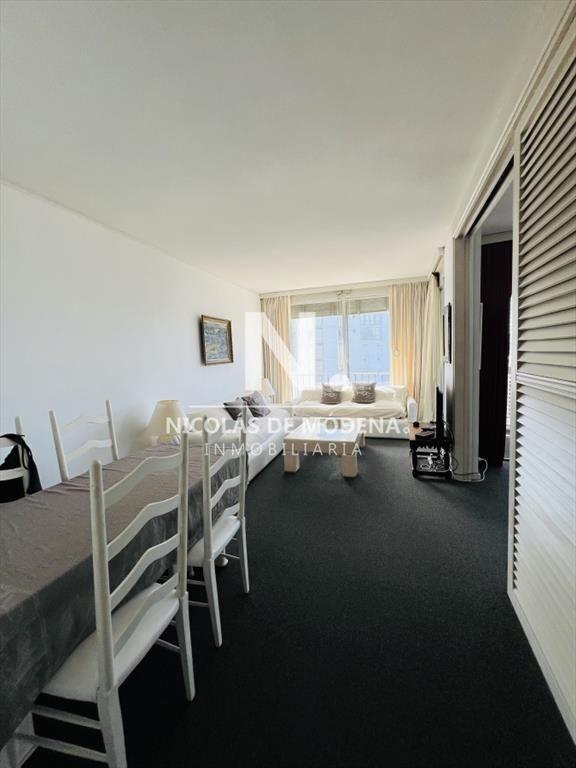 ALQUILER Y VENTA de encantador apartamento en