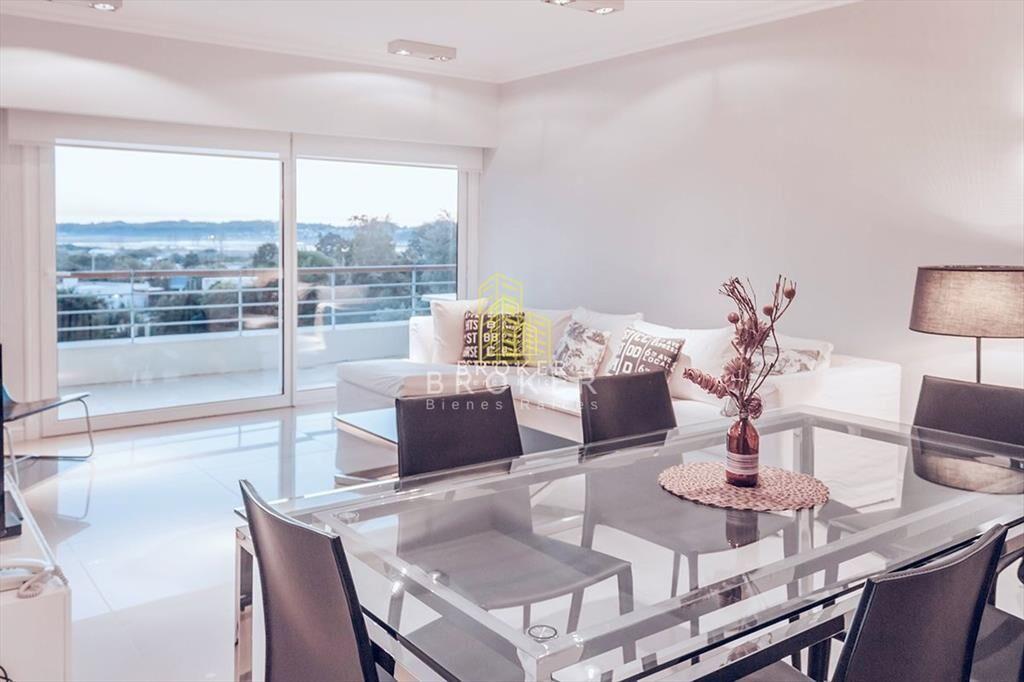 Venta Apartamento Playa Mansa Punta Del Este, 2