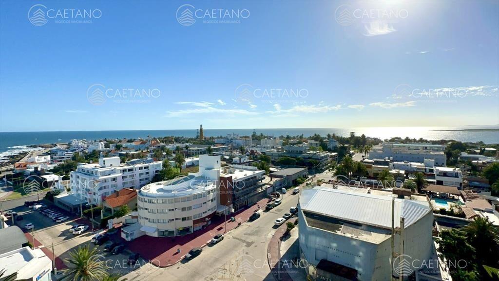Piso alto en venta, con inmejorable vistas al mar