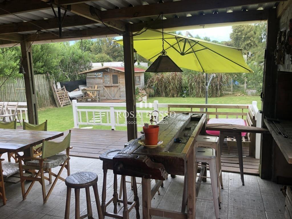 Casa en barrio privado en Jardines de CÃ³rdoba 4