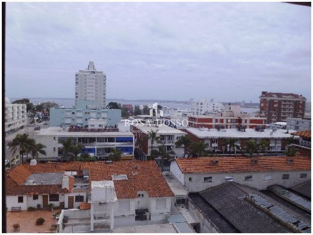 Apartamento en Peninsula, 2 dormitorios *