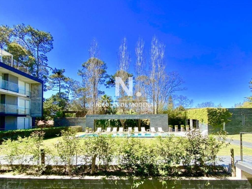 En venta a metros del mar, apartamento de 2 en