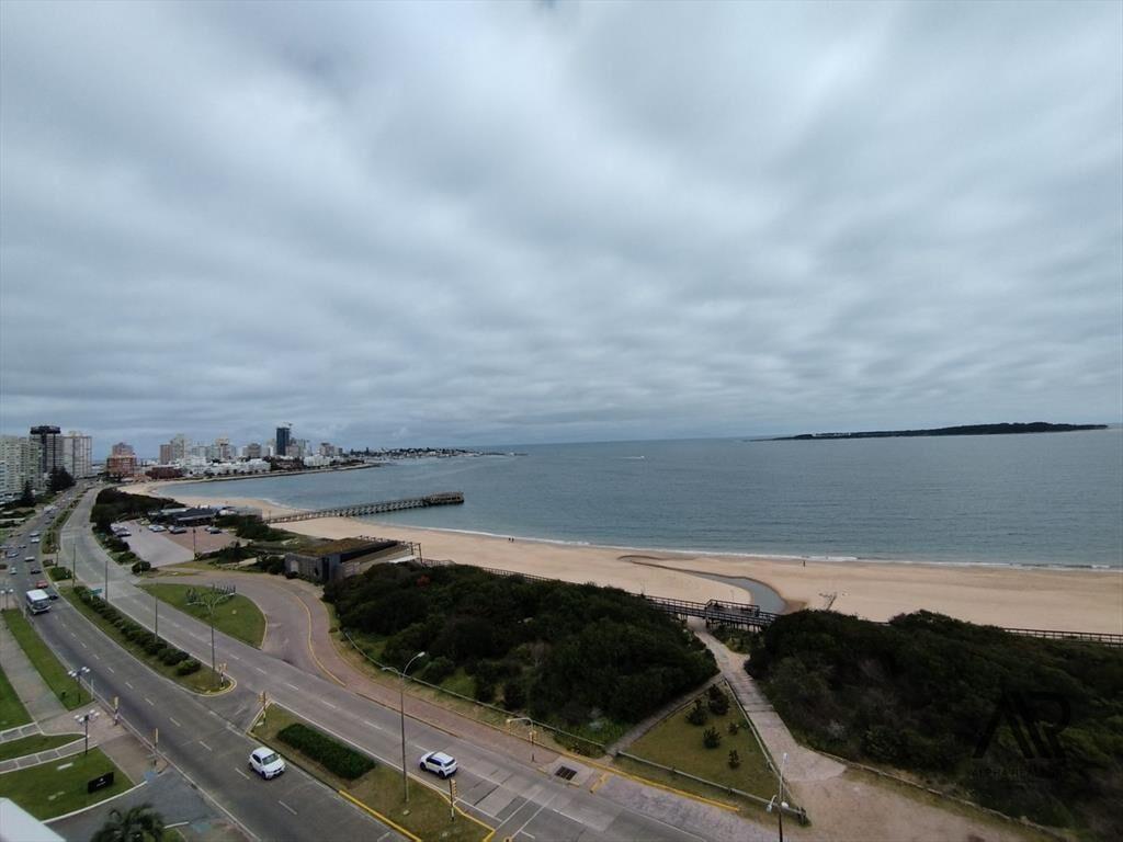 Apartamento Con Las Mejores Vistas A La Mansa En Alquile...