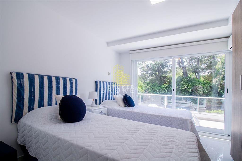 Espectacular y amplio departamento en alquiler en