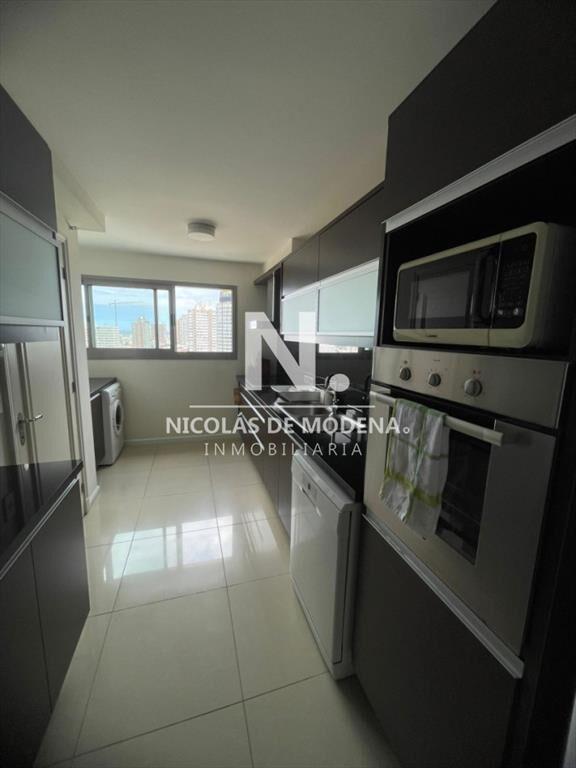 Disponible en Alquiler, apartamento de 2 dormitorios en Bra