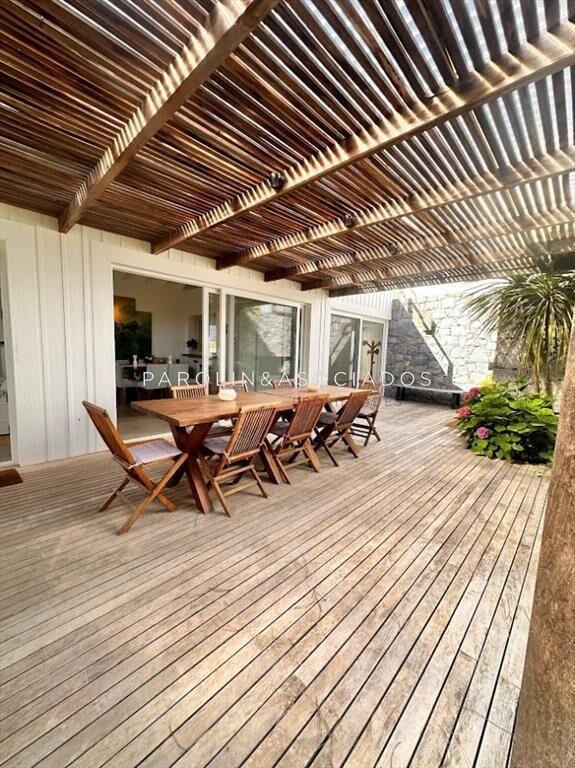 Casa en Venta de 4 Dormitorios en Pinar del Faro,