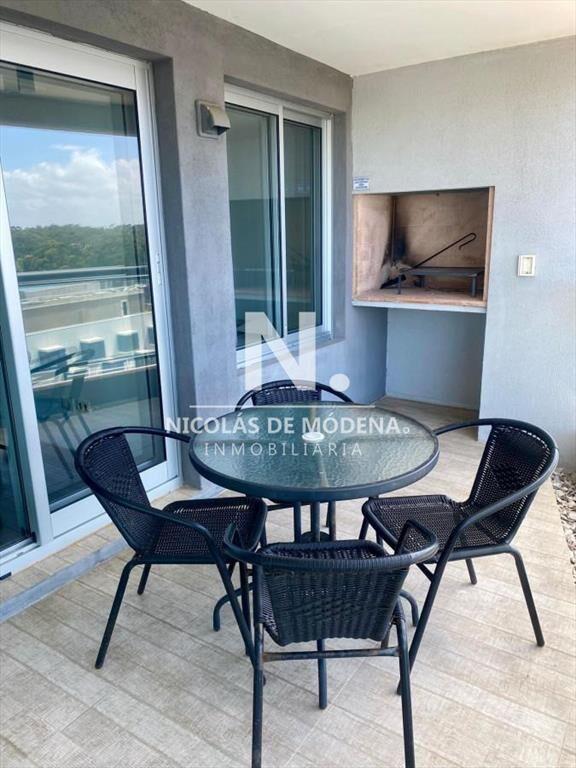 Apartamento en venta, 2 dormitorios en Exclusiva Zona de Pu