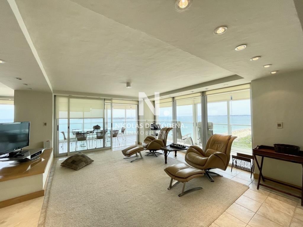 Venta Semipiso frente al mar en Punta del Este, 8