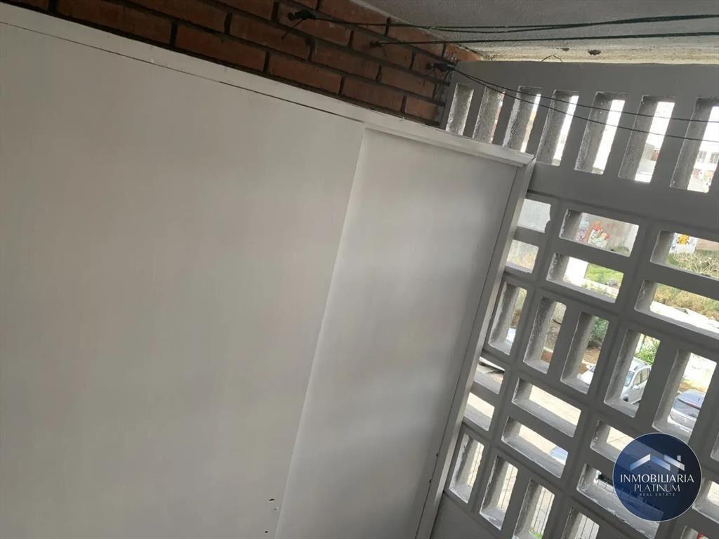 Apartamento 3 dormitorios en alquiler en rambla de Barri...