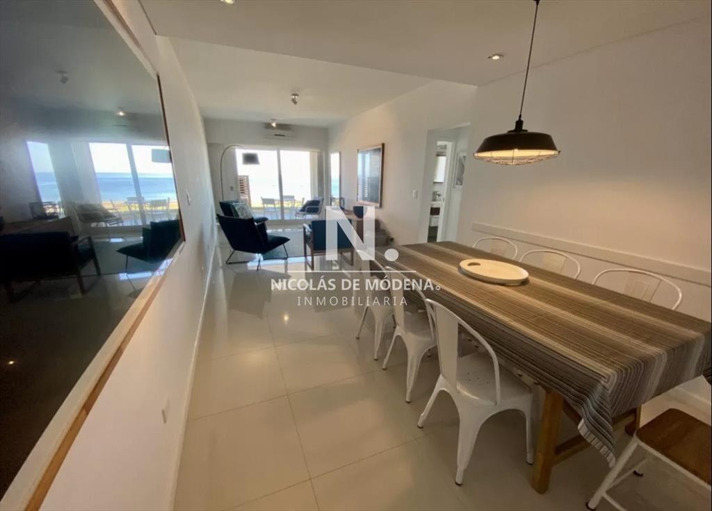 Apartamento  de 2 dormitorios en Mansa - Punta