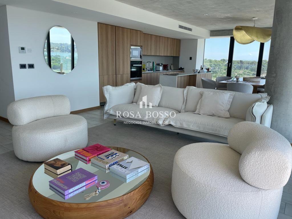 Apartamento, Alquiler, 3 dormitorios, Brava, del