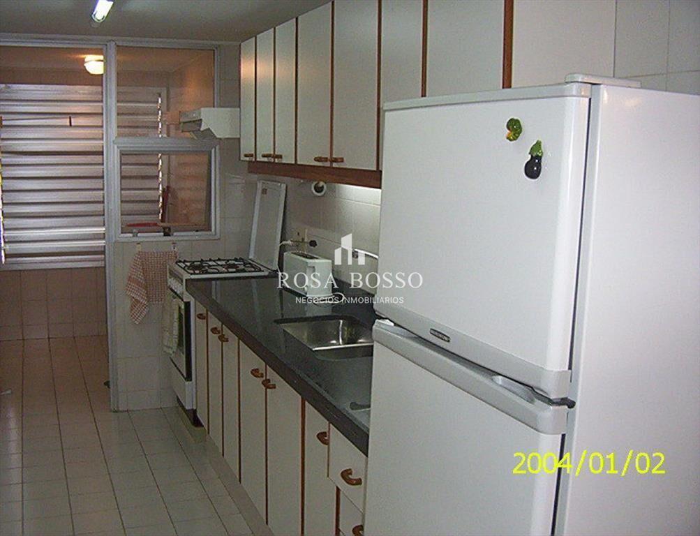 Apartamento en Brava, 2 dormitorios *