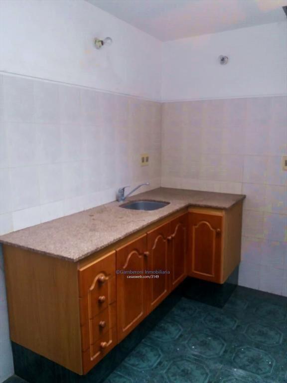 Local comercial en alquiler en ciudad vieja. Cerrito e Isla