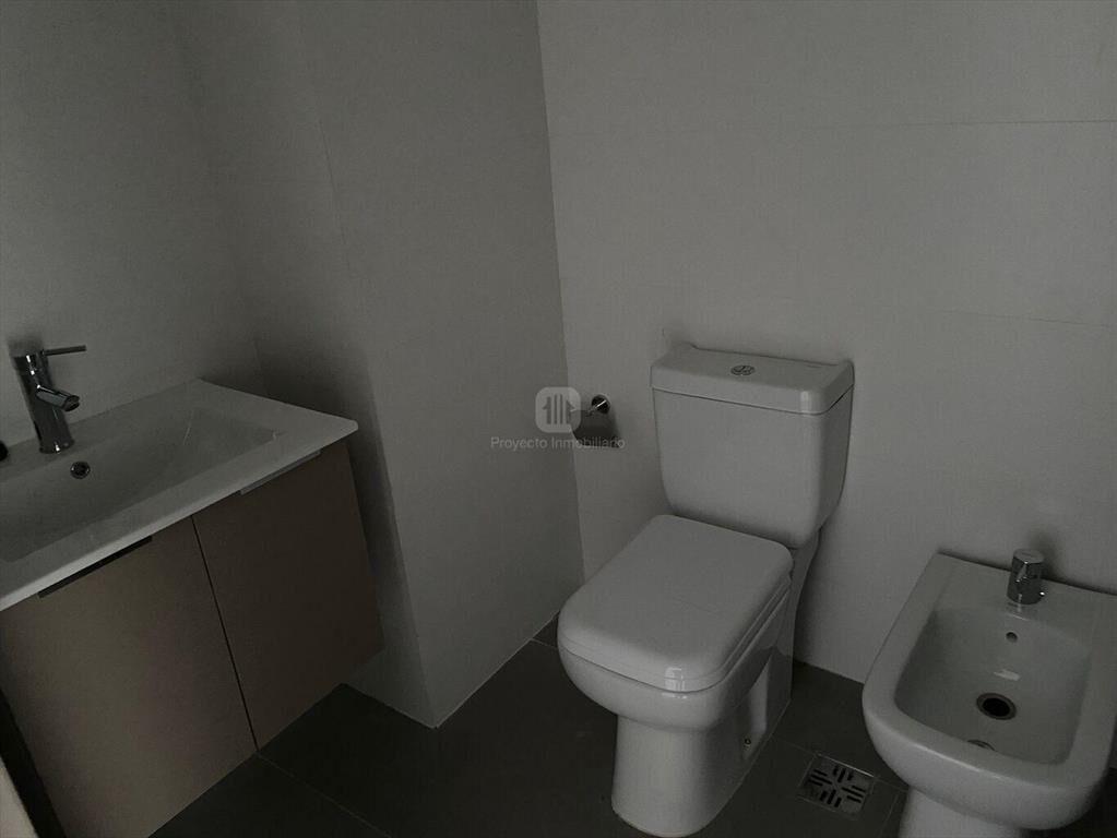 VWNTA APARTAMENTO UN DOMITORIO, PATIO + GARAJE POCITOSo + g