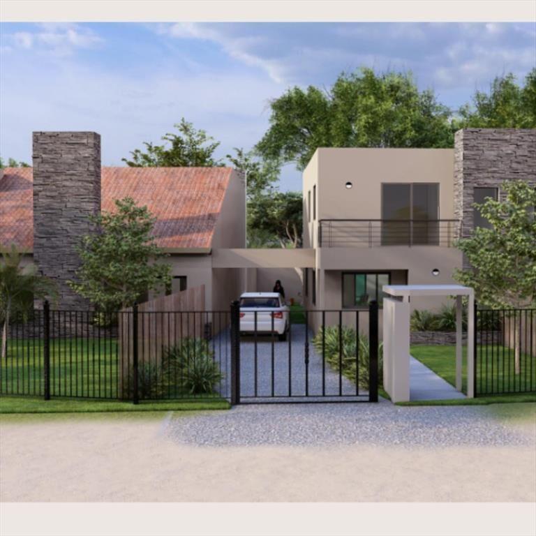 Casa en venta 4 dormitorios 3 baños duplex amplio patio y j