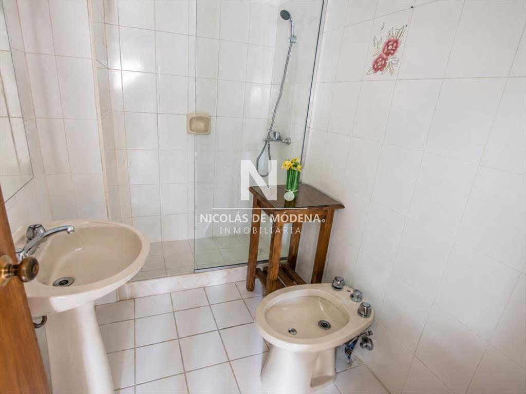Vende apartamento impecable de 3 dormitorios con