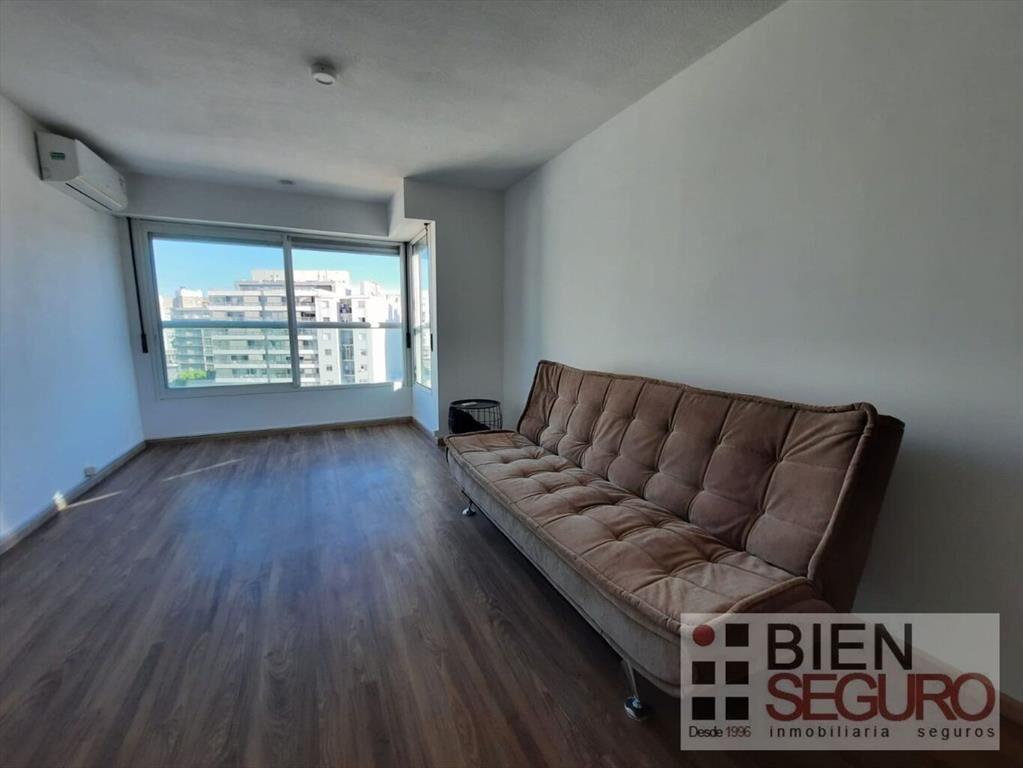Cómoda oficina monoambiente en alquiler en Pocitos. Con vig