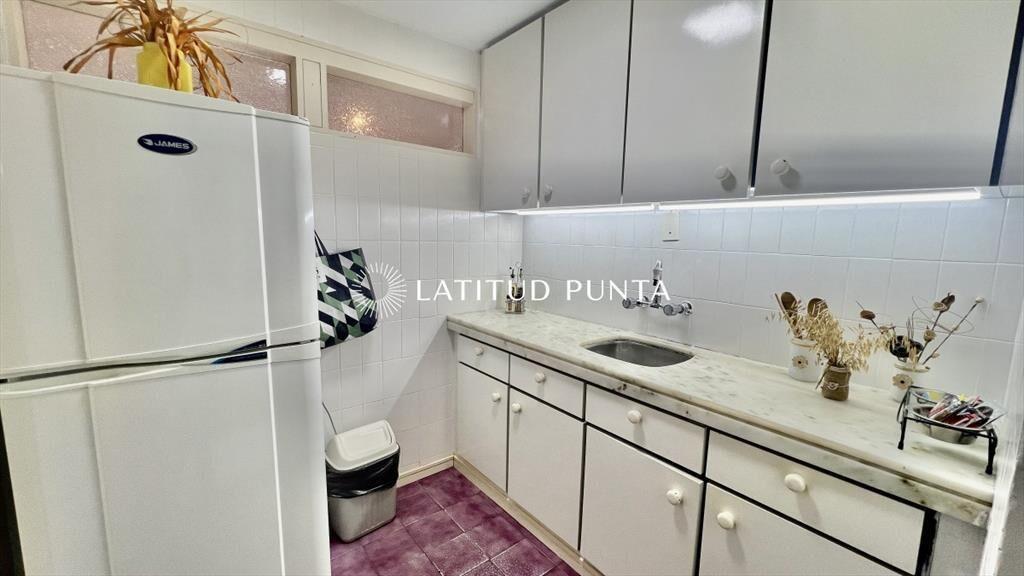 Apartamento en Península, 1 dormitorio y medio