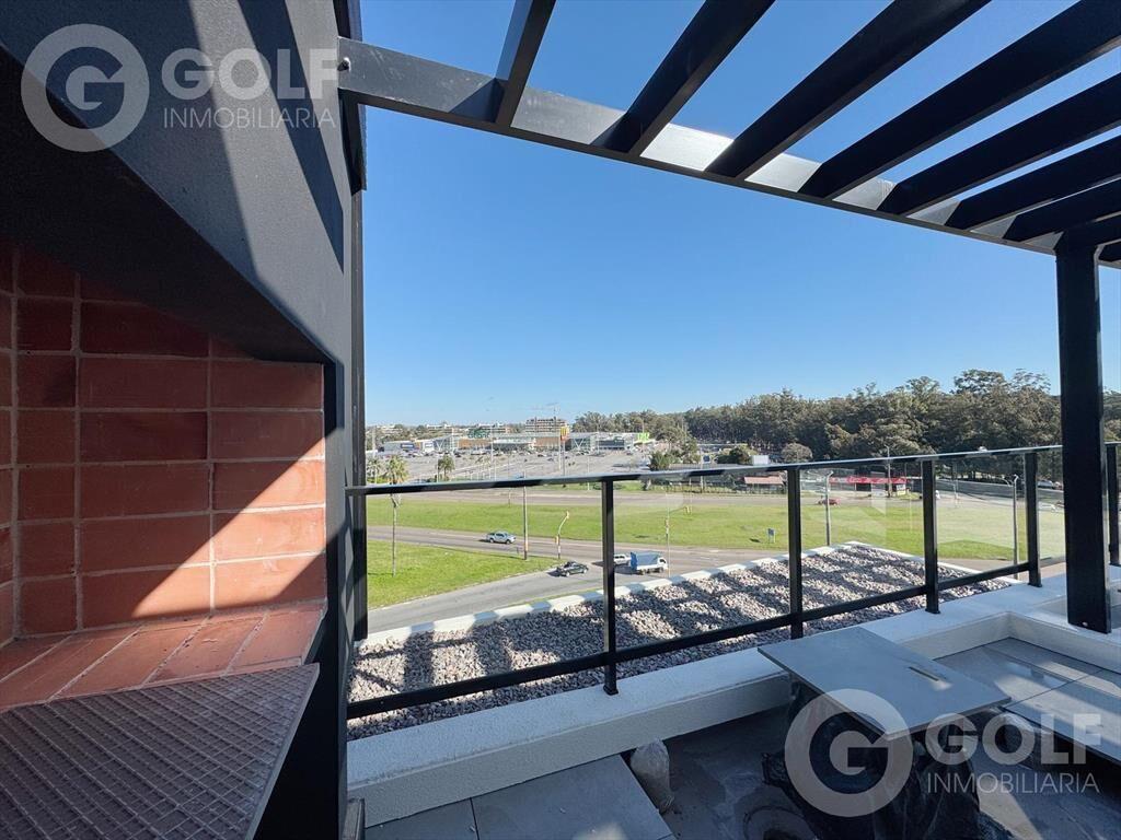 Venta de Penthouse Esquinero de 3 Dormitorios en Barra de C