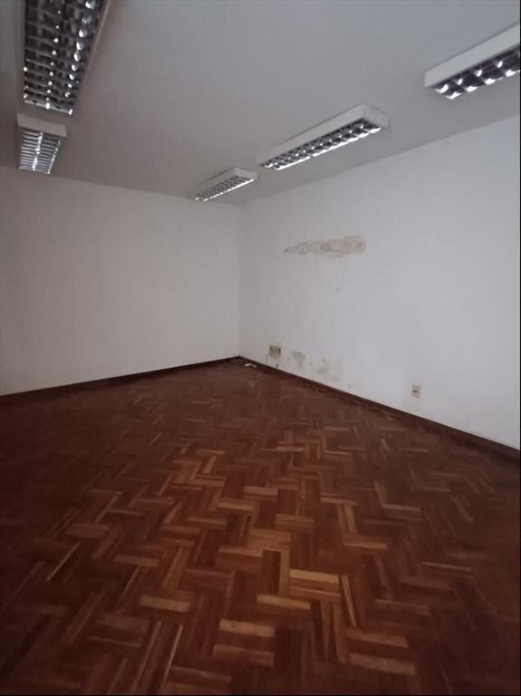 ALQUILER Locales 800m2 en Jacinto Vera