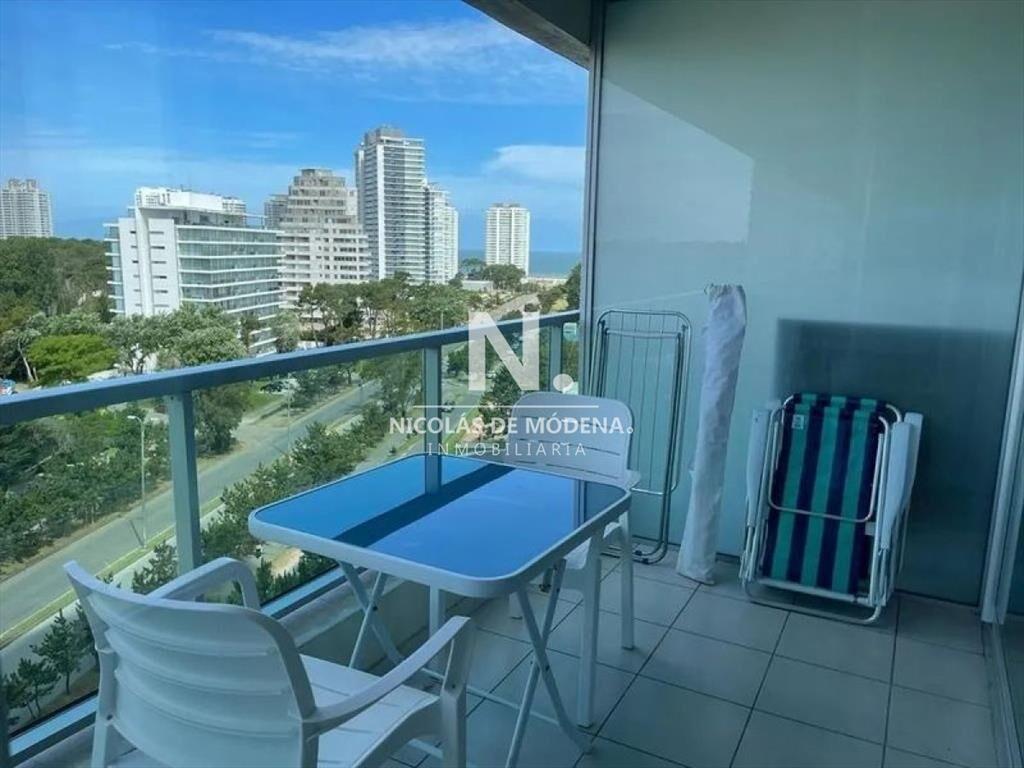 Departamento de 1 dormitorio en venta en torre