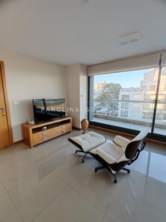 Apartamento en Punta del Este, Brava