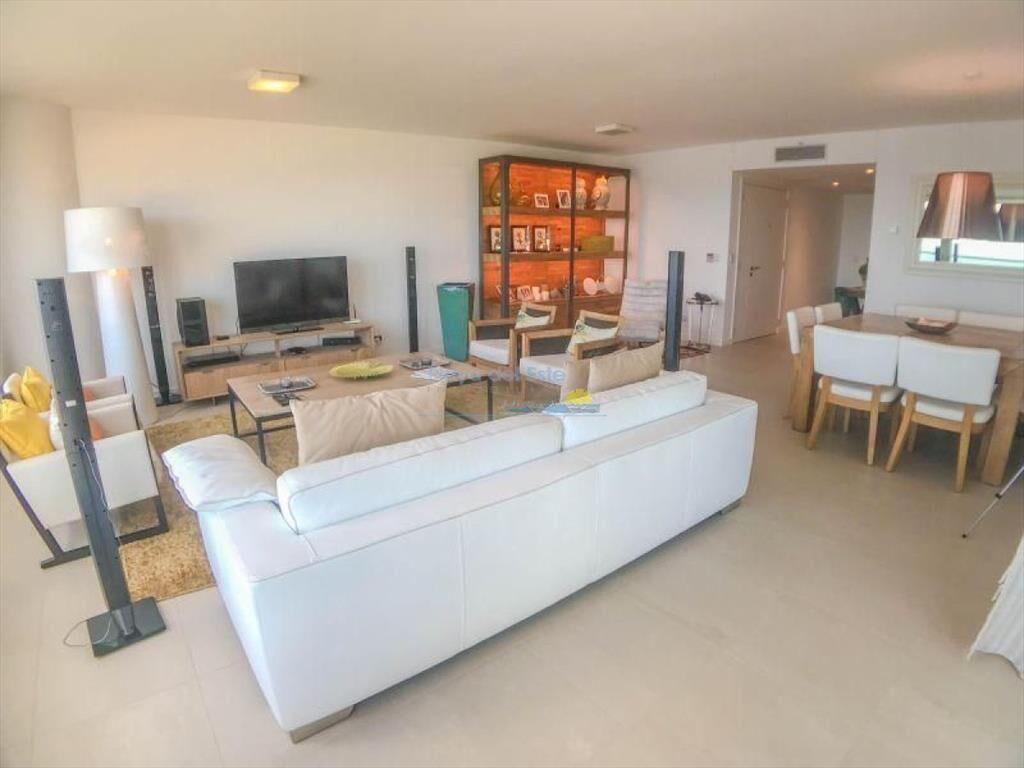 Apartamento en venta Playa Brava 3 dormitorios