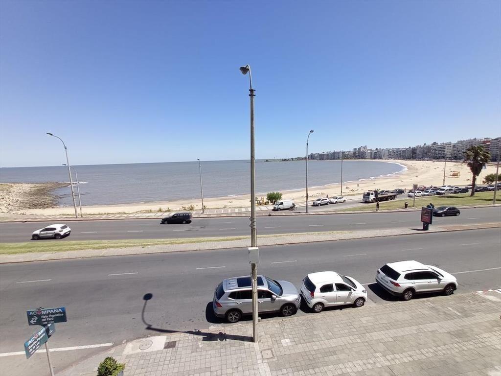 apartamento - Rambla y Pereira de la Luz, 200 m2 , gge * 2