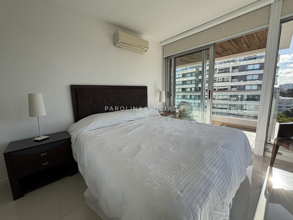 Apartamento en venta en Icon Tower, Punta del