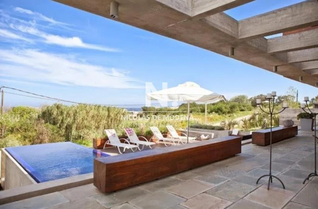 Moderna Casa en El Chorro, 3 Suites, piscina,