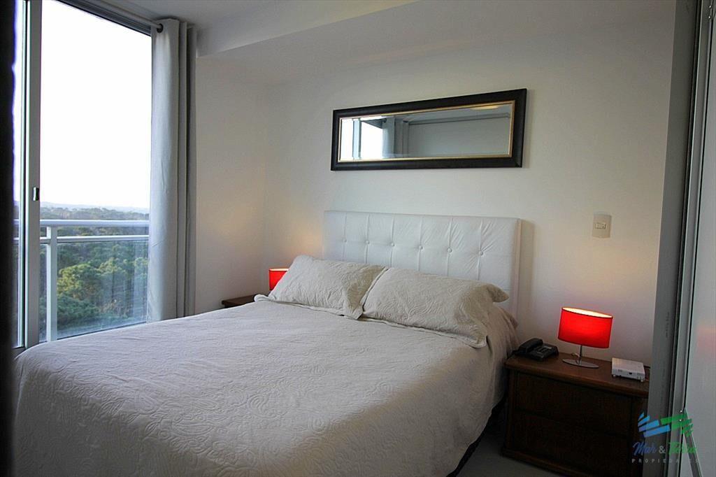 En venta apartamento 1 dormitorio, piso alto, del
