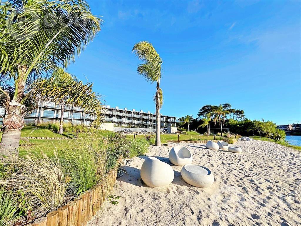 Venta de apartamento 1 dormitorio con terraza en Barra de C