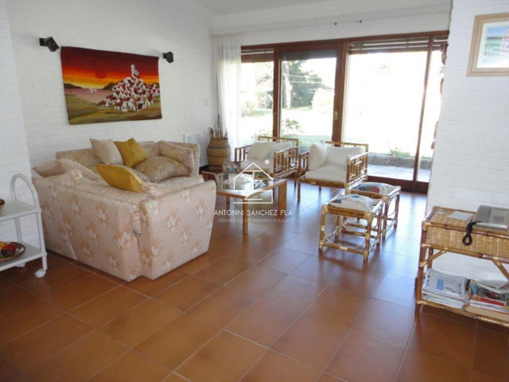 Venta de casa de 3 dormitorios en Punta del Este
