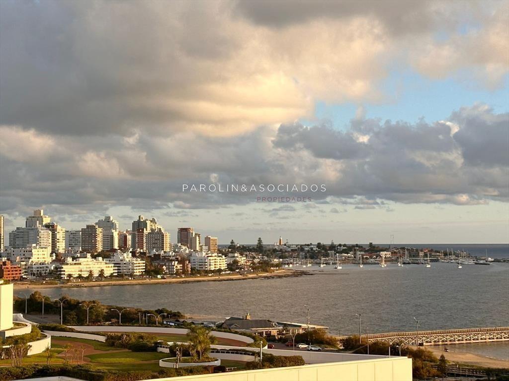 Apartamento en venta de 2 dormitorios en Torre