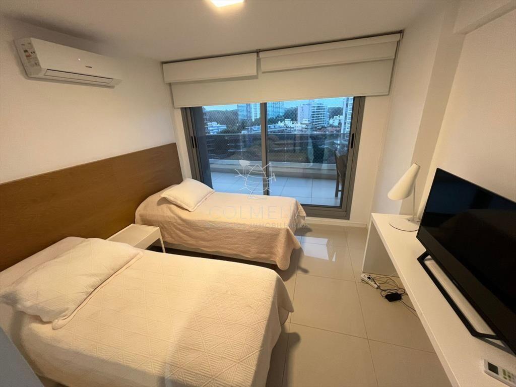 Apartamento en Venta de 3 dormitorios en Aidy ,