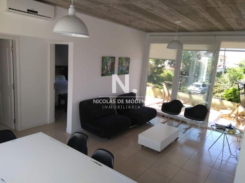 Casa en La Barra, de dos Dormitorios