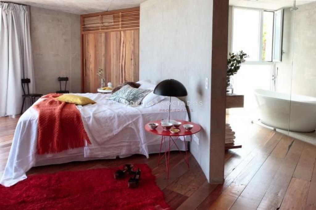 Hermosa casa en venta de 4 dormitorios en Punta