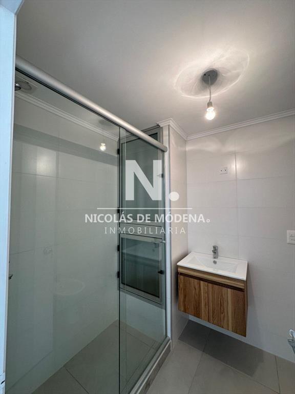 Casa a estrenar en propiedad horizontal en Altos