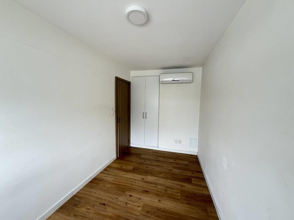 Alquiler Apartamento Dos Dormitorios con balcón en Pocitos