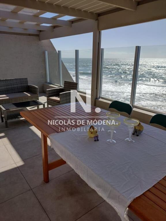 Hermoso apartamento con excelente vista!