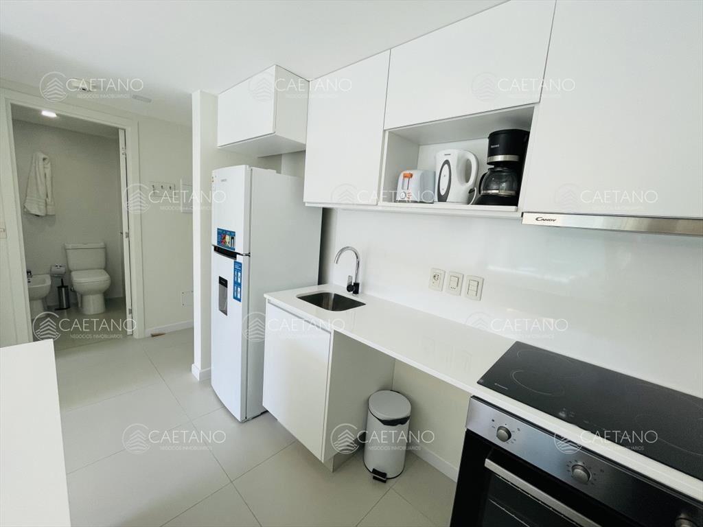 Apartamento en alquiler en Playa Mansa, Punta del Este