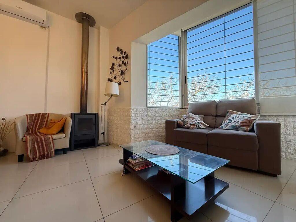 VENTA CASA DE ALTOS, 2 DORMITORIOS, CERRITO