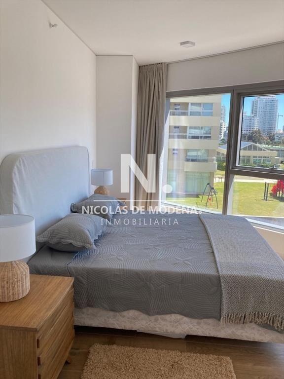 Departamento de 2 dormitorios en venta frente al