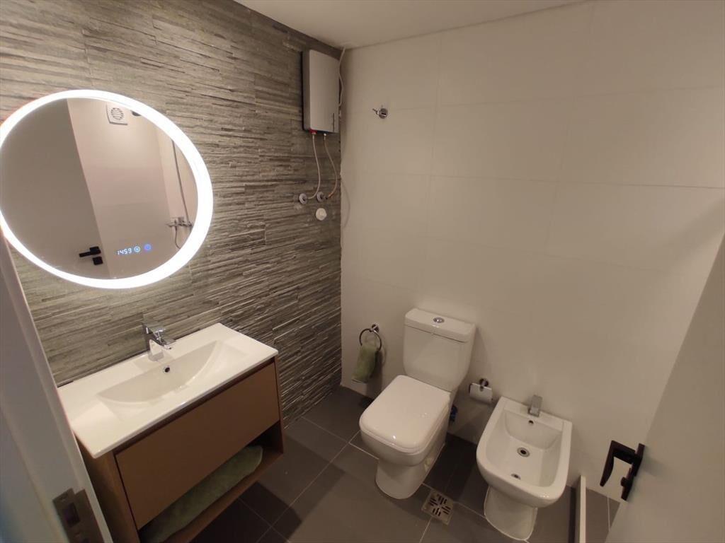 Venta Apartamento monoambiente Pocitos en lo mejor de Aven