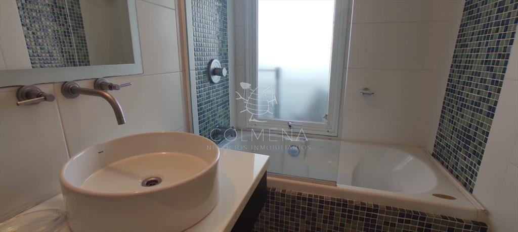 Apartamento en Brava, 3 dormitorios *