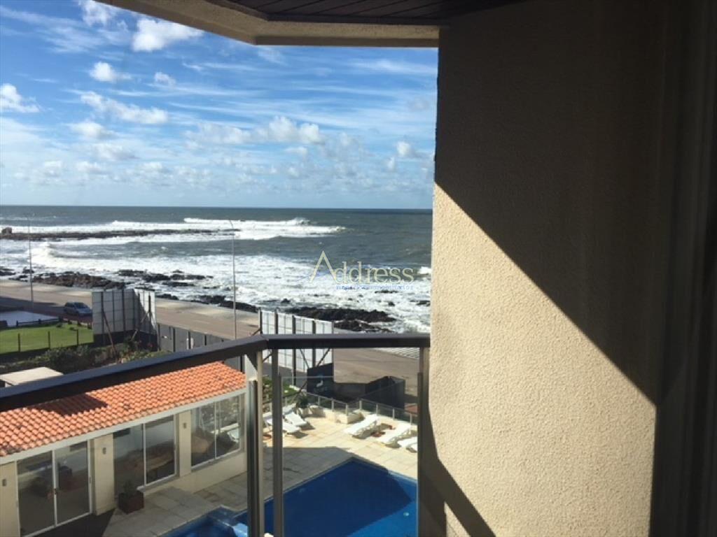 PLAYA INGLESES , FRENTE AL MAR