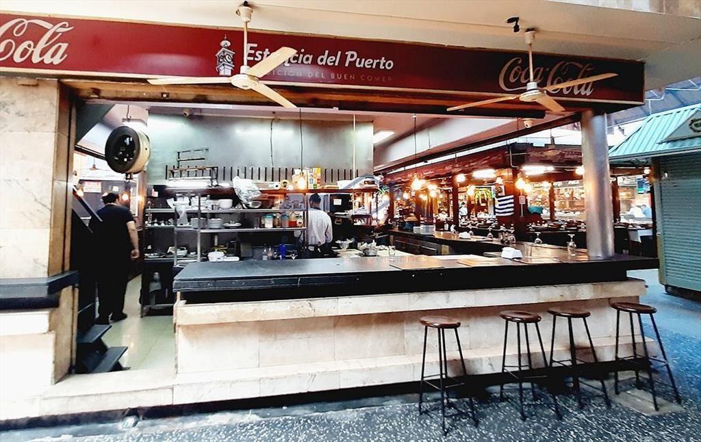 LOCAL EN MERCADO DEL PUERTO - CIUDAD VIEJA - EXCELENTE UBIC